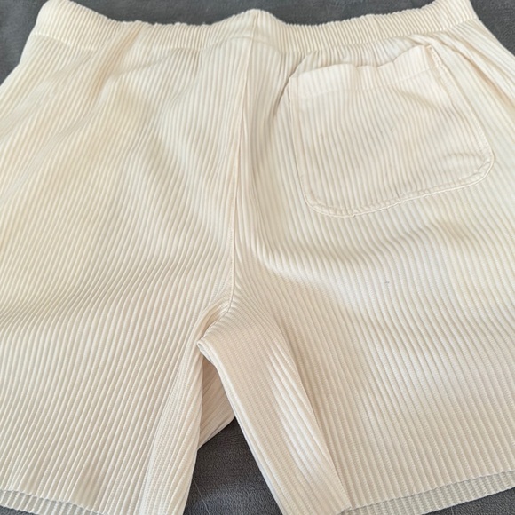 YoungLA Cream Ribbed Drawstring Shorts - Picture 3 of 3